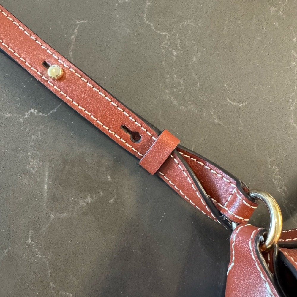 Chloe Darryl Brown Leather Crossbody Bag - Picture 4 of 15